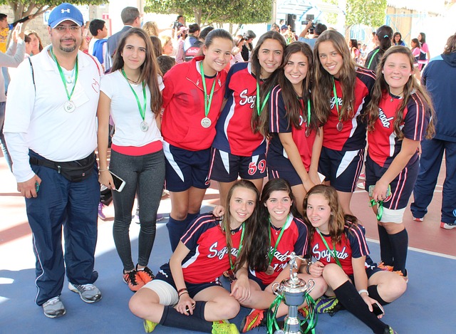 勇士队以毫 勇士队以毫